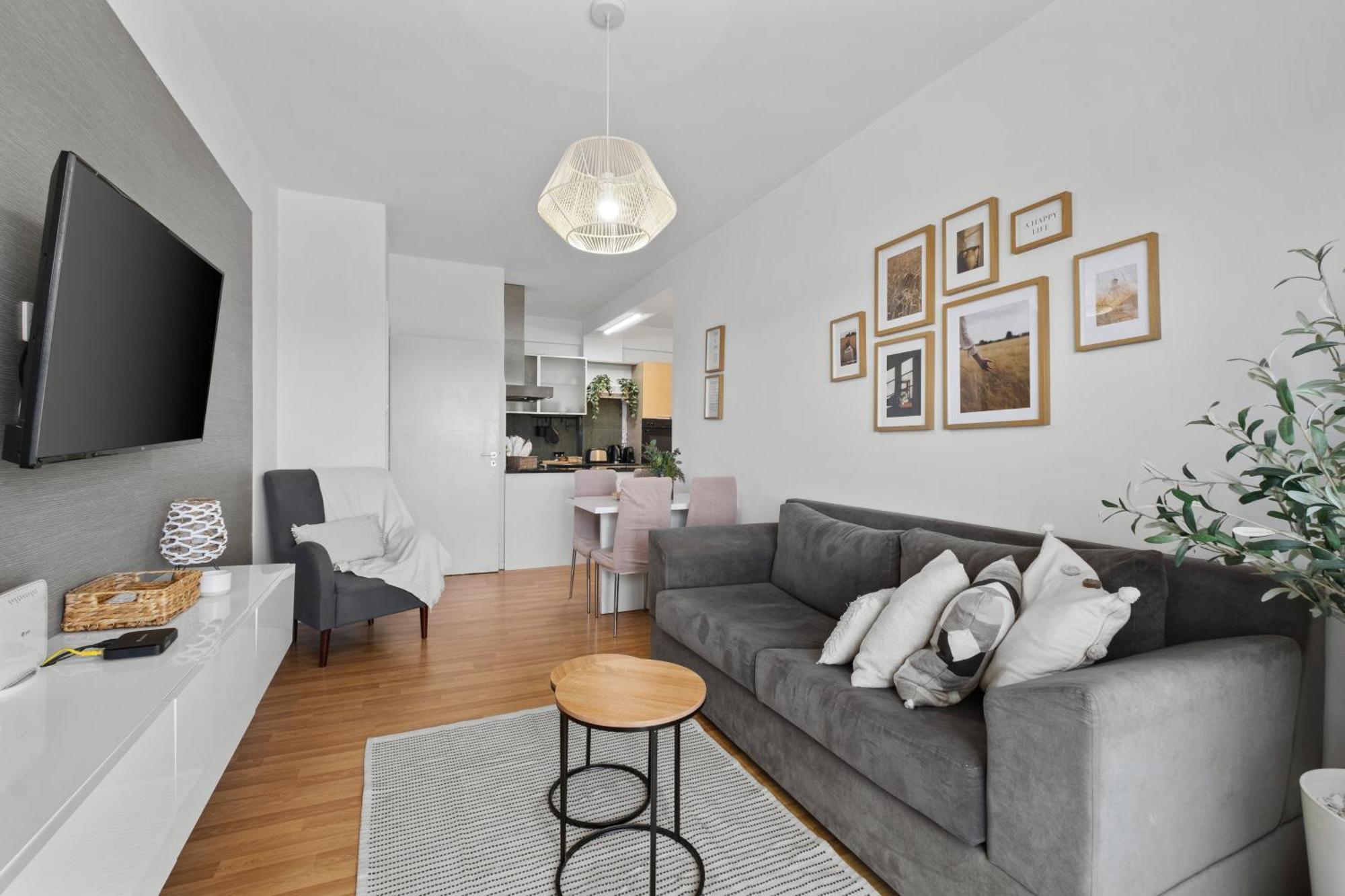 Lazuli Sea View Beachfront- Ap 61 Lárnaka Eksteriør bilde